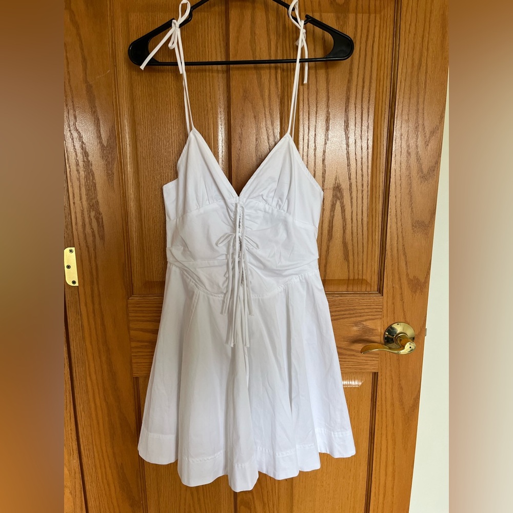 NWT - Women’s Zara White Sleeveless Dress